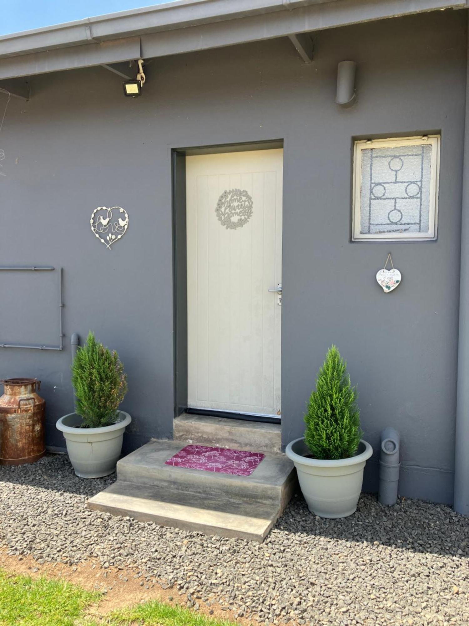 Stellies Accommodation - Room 1 Keetmanshoop Extérieur photo